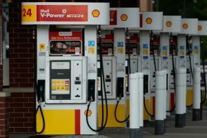 Bombas de gasolina en una estacion de servicio de Estados Unidos