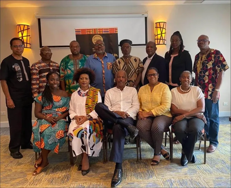 Integrantes de la Comision de Reparaciones de CARICOM durante una imagen oficial de la delegacion regional