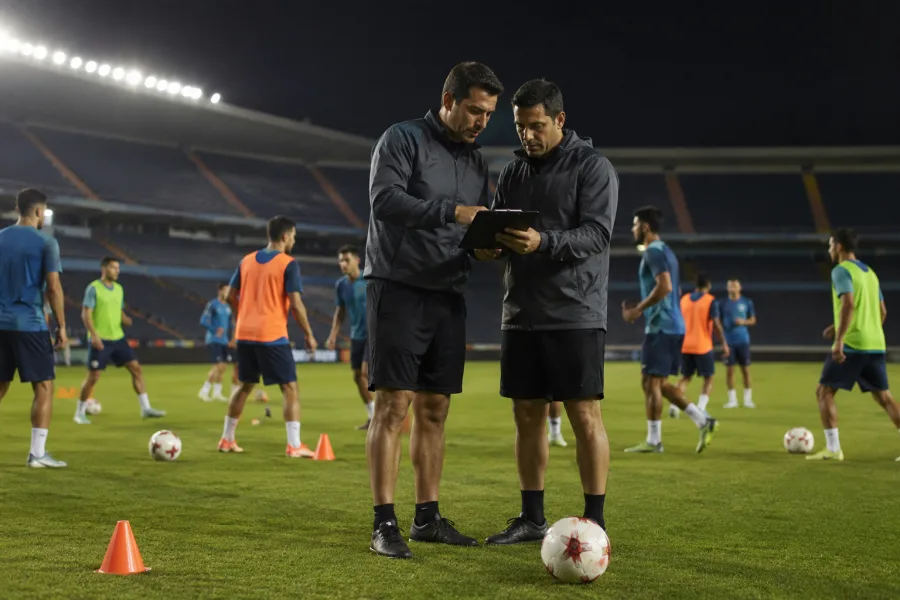 Entrenamiento de futbol profesional durante el Apertura