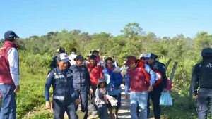 Familias retornan a comunidades de Guerrero