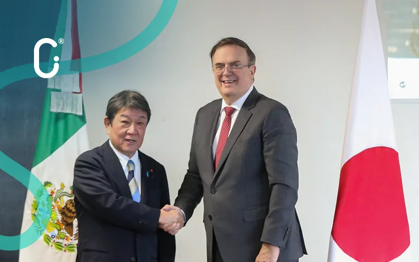 Representantes de Mexico y Japon durante una reunion economica