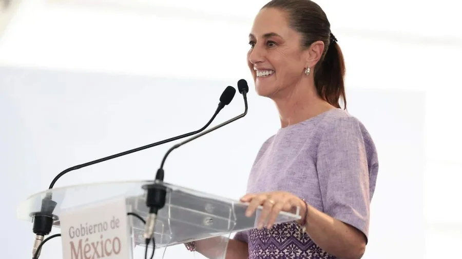 Claudia Sheinbaum durante un acto público previo a su visita a Chiapas