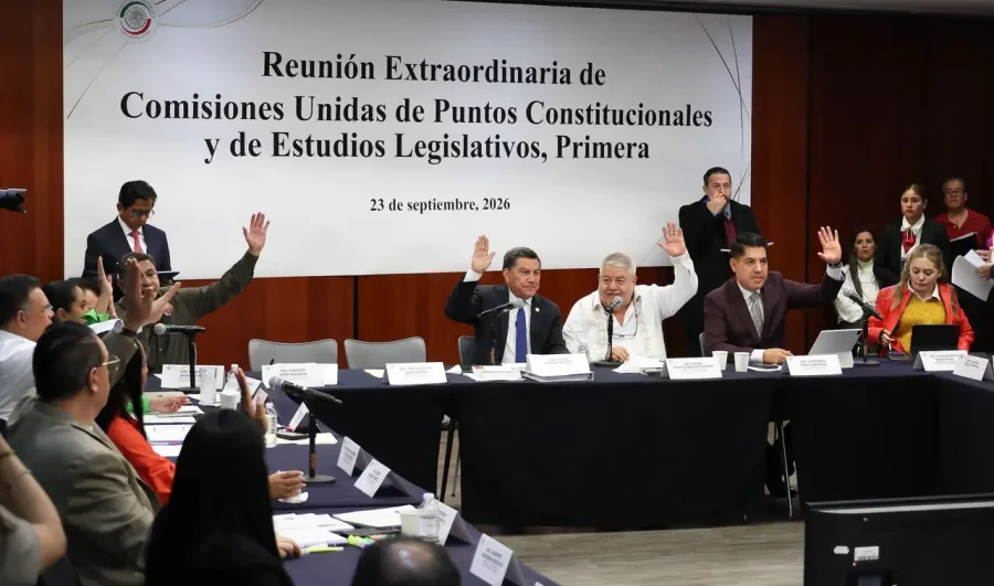 Sesión de las comisiones del Senado que avalaron la reforma sobre nacionalidad exclusiva