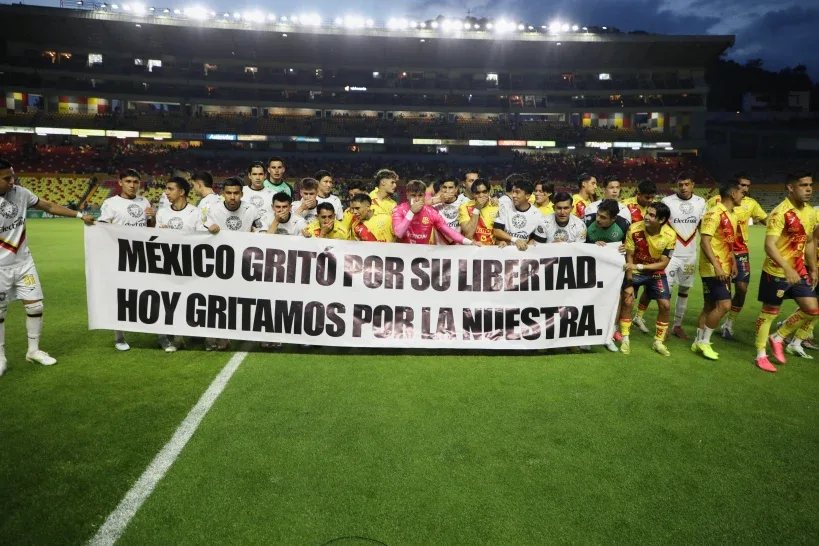 Participantes del foro sobre ascenso y descenso del fútbol mexicano en el Senado