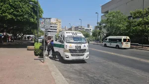 Colectivo de transporte público en una ruta de Tuxtla Gutiérrez