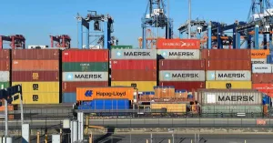 Actividad logística vinculada al comercio exterior entre México y Estados Unidos