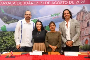 Anuncio de la nueva conexión aérea entre Oaxaca y Tuxtla Gutiérrez