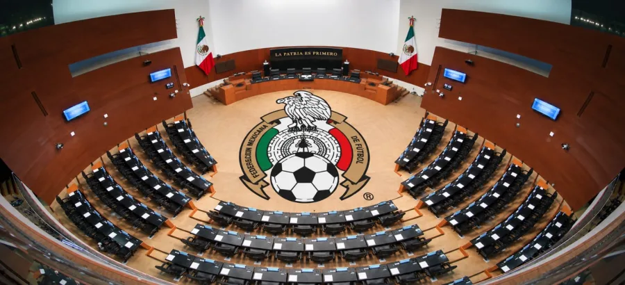 Senado de la República durante el anuncio del foro sobre ascenso y descenso en el futbol mexicano
