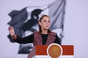 Claudia Sheinbaum durante un mensaje público