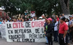 Movilización de docentes de la CNTE en Chiapas