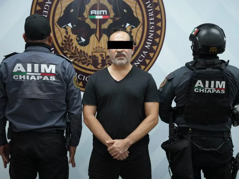 Detención de exfuncionario del Cobach en Villaflores por violencia familiar
