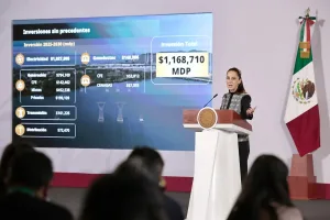 Claudia Sheinbaum durante una reunión sobre inversión y proyectos productivos en México