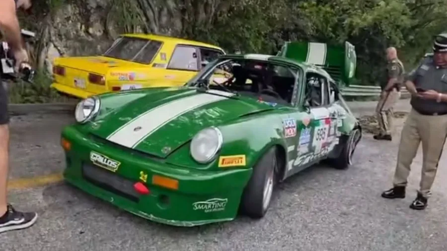 Vehículo participante en la Carrera Panamericana 2026 durante las actividades en Chiapas