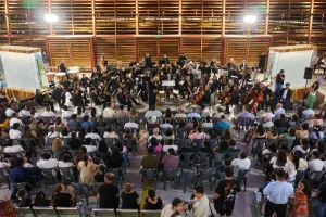 Orquesta Sinfónica del Estado de México durante su concierto en Palenque