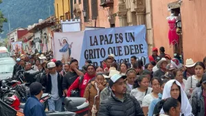 Marcha indígena en San Cristóbal de Las Casas por el sacerdote Marcelo Pérez