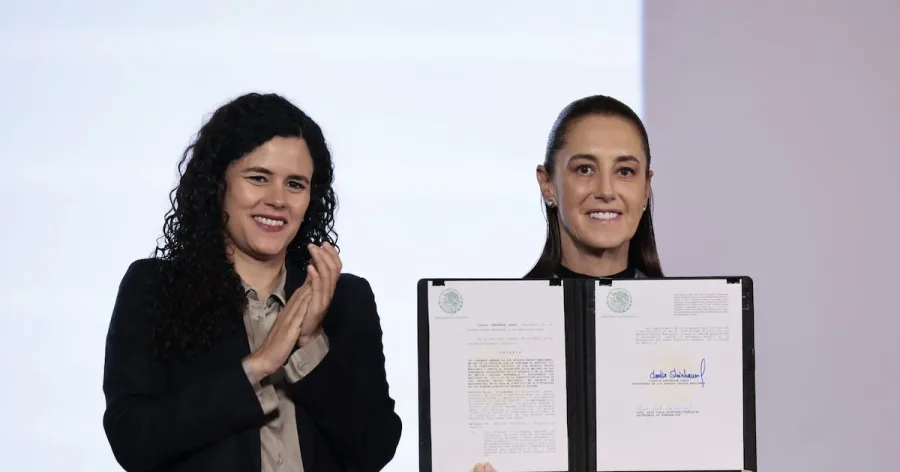 Claudia Sheinbaum durante un acto oficial en México