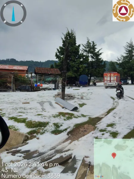Capas de hielo por la segunda helada en San Cristóbal de Las Casas